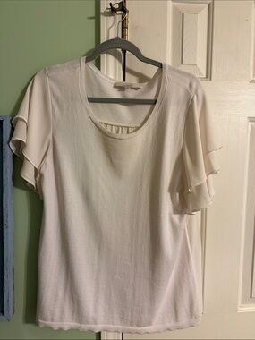 LOFT Cream Short Sleeve Ruffle-Sleeve Top